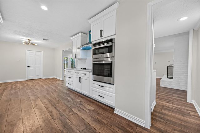 11723 Quail Creek Drive, Houston, TX 77070