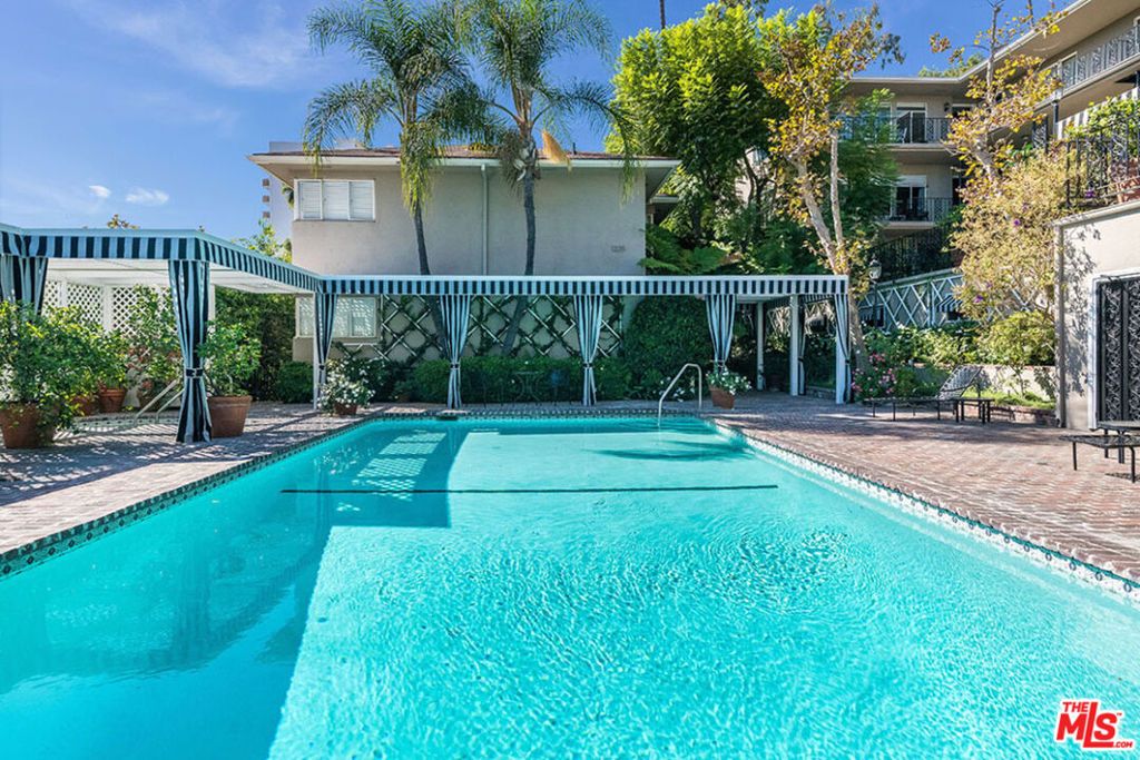 1225 Sunset Plaza Drive 2, West Hollywood, CA 90069 — photo 4