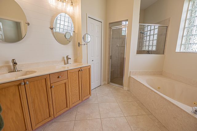 208 SW Whitewood Drive, Port St. Lucie, Port St Lucie, FL 34953