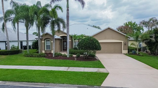 208 SW Whitewood Drive, Port St. Lucie, Port St Lucie, FL 34953