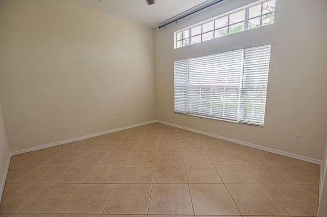 208 SW Whitewood Drive, Port St. Lucie, Port St Lucie, FL 34953