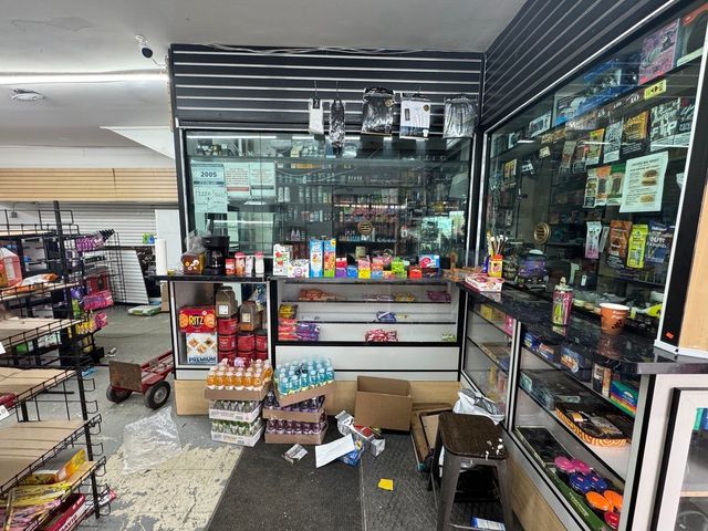 401 S Cicero Avenue, Chicago, IL 60644