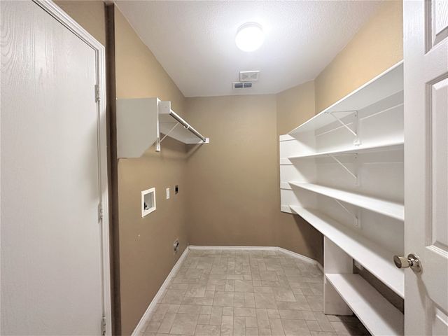 9209 Centennial Drive, Fort Worth, TX 76244