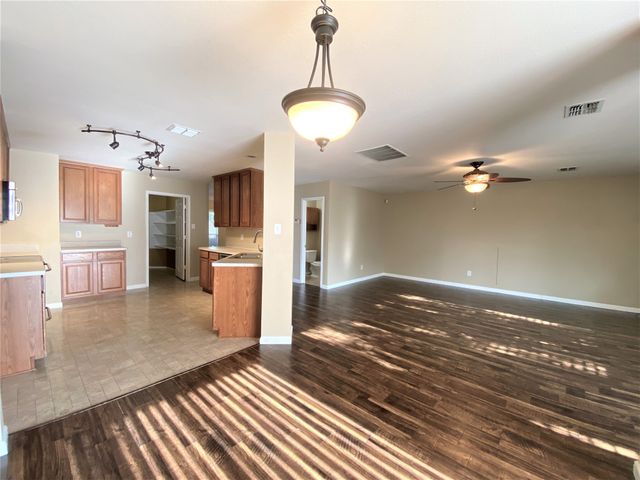 9209 Centennial Drive, Fort Worth, TX 76244