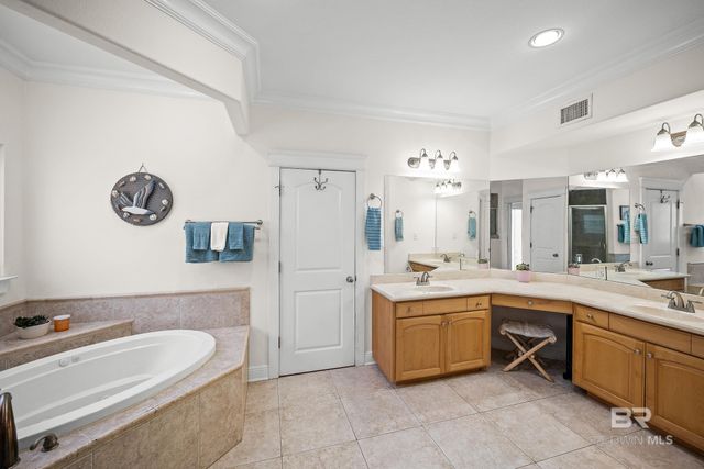 5143 Skiff Lane, Gulf Shores, AL 36542