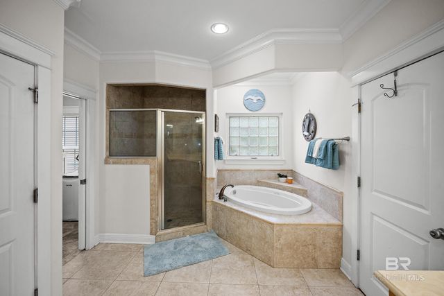 5143 Skiff Lane, Gulf Shores, AL 36542