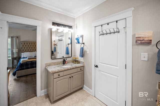 5143 Skiff Lane, Gulf Shores, AL 36542