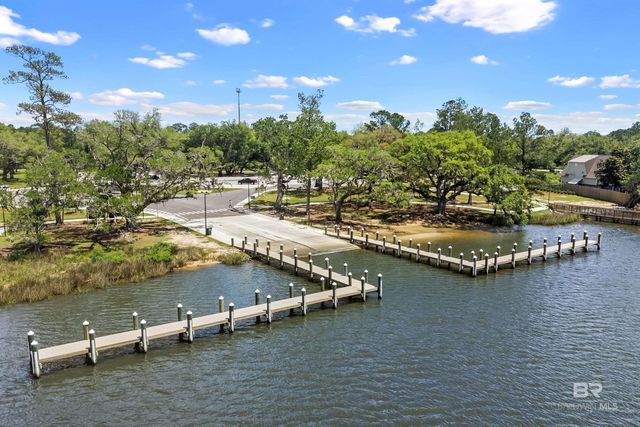 5143 Skiff Lane, Gulf Shores, AL 36542