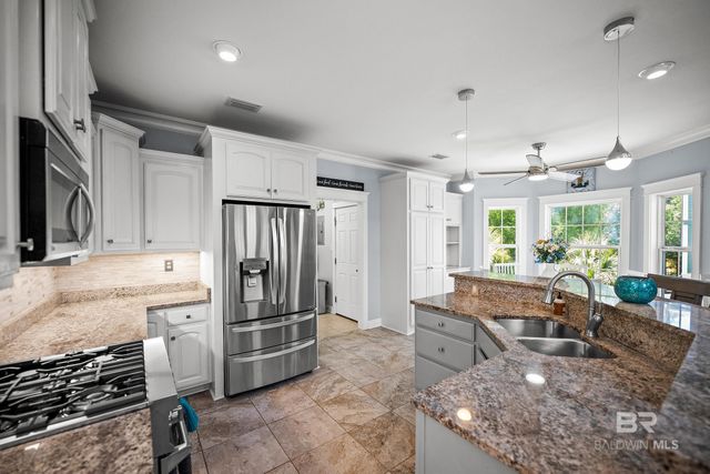 5143 Skiff Lane, Gulf Shores, AL 36542