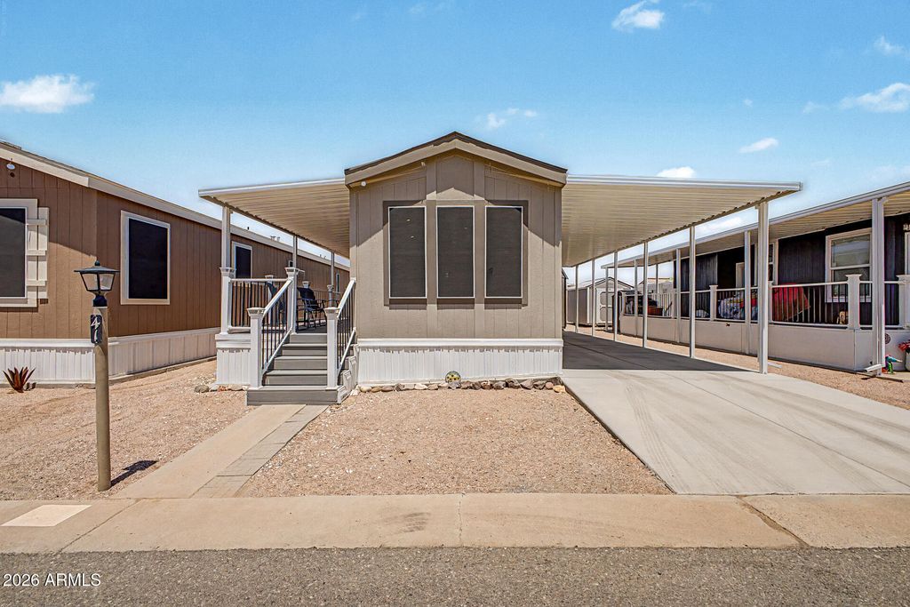 1363 N PLAZA Drive 41, Apache Junction, AZ 85120