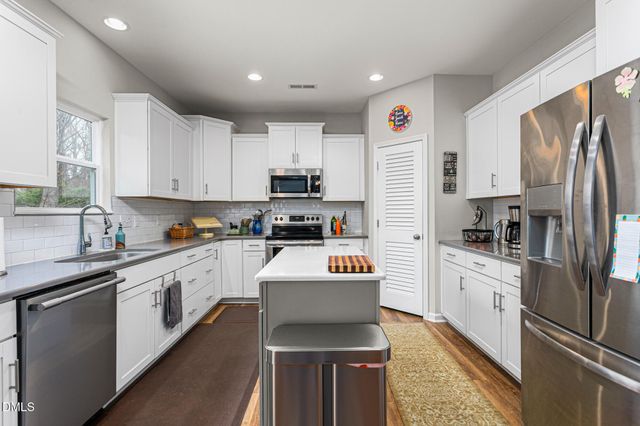 236 Colonnade Drive, Elon, NC 27244