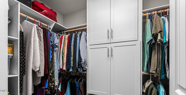 236 Colonnade Drive, Elon, NC 27244