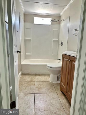 5215 MUTH AVE, Baltimore, MD 21207