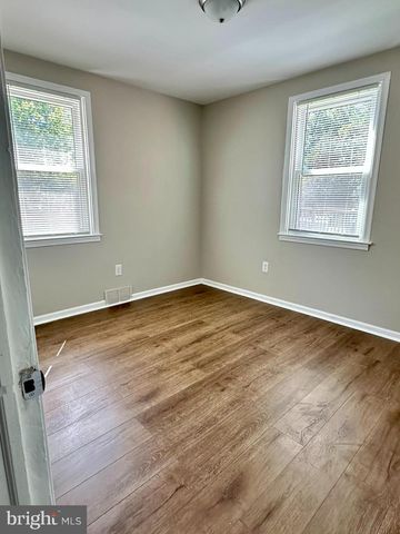 5215 MUTH AVE, Baltimore, MD 21207