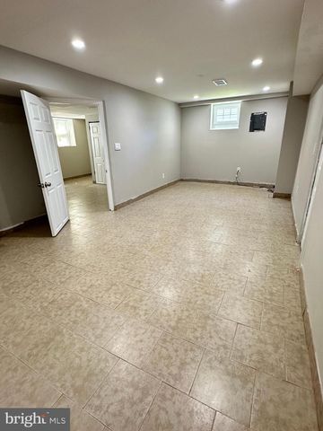 5215 MUTH AVE, Baltimore, MD 21207