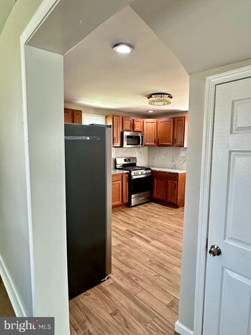 5215 MUTH AVE, Baltimore, MD 21207