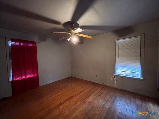 2012 Leon Drive, Port Lavaca, TX 77979