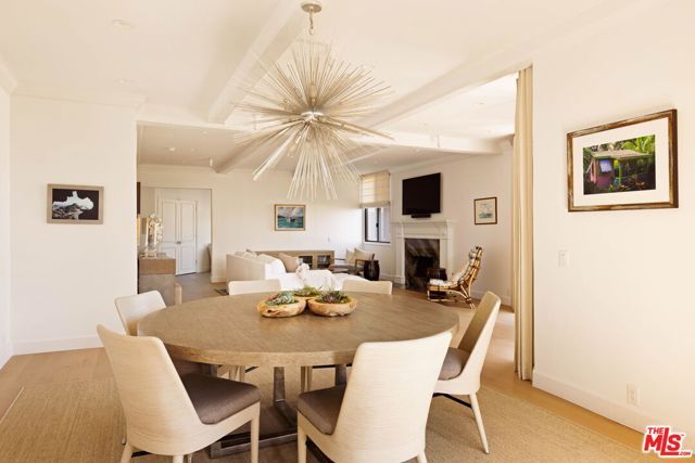 300 N Swall Drive 354, Beverly Hills, CA 90211
