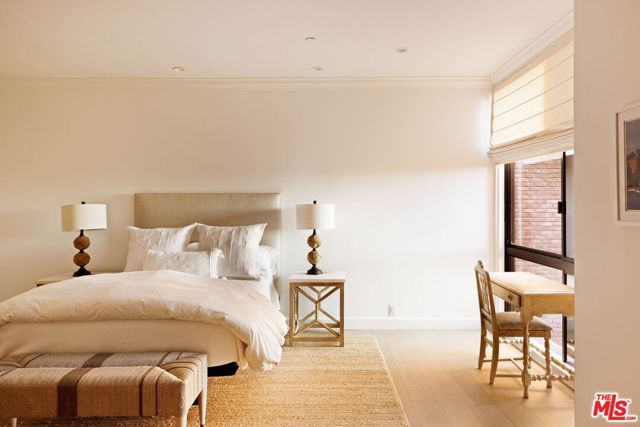 300 N Swall Drive 354, Beverly Hills, CA 90211