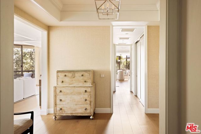 300 N Swall Drive 354, Beverly Hills, CA 90211