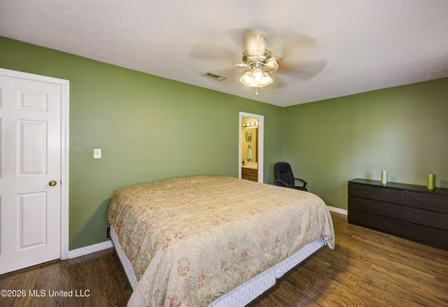 103 Erin Cove, Clinton, MS 39056