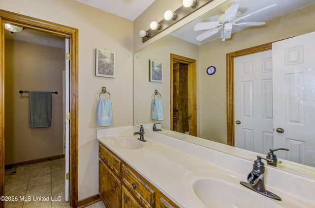 103 Erin Cove, Clinton, MS 39056