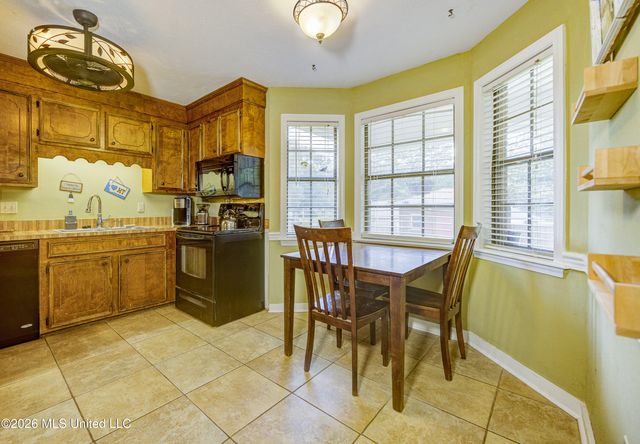 103 Erin Cove, Clinton, MS 39056