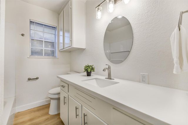 307 Meyer Street, Alvin, TX 77511