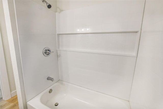 307 Meyer Street, Alvin, TX 77511