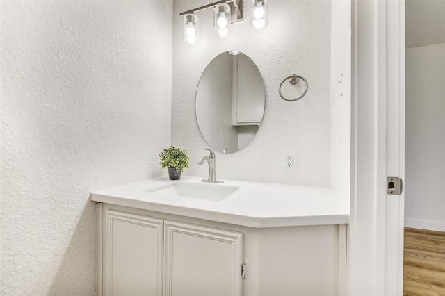 307 Meyer Street, Alvin, TX 77511