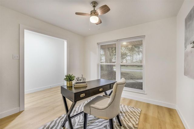 307 Meyer Street, Alvin, TX 77511