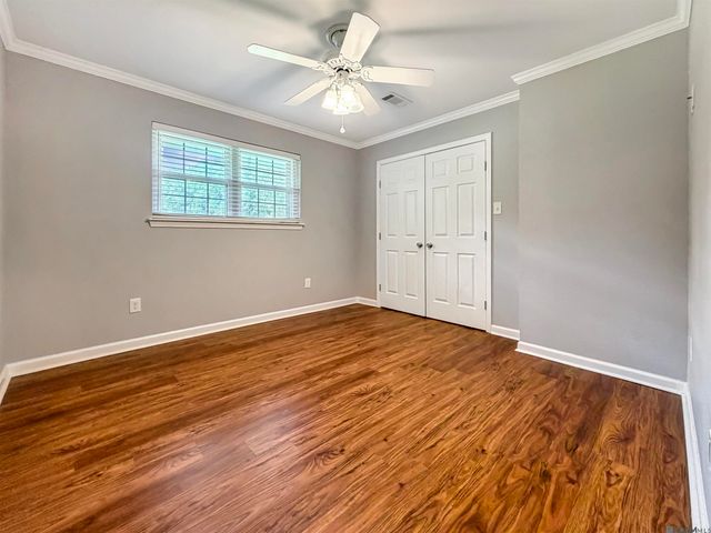 2411 Chantulane Ave, Denham Springs, LA 70726