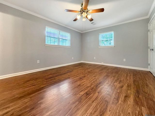 2411 Chantulane Ave, Denham Springs, LA 70726