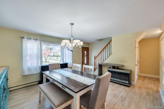 1659 Lincoln Avenue, Bohemia, NY 11716