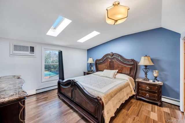 1659 Lincoln Avenue, Bohemia, NY 11716