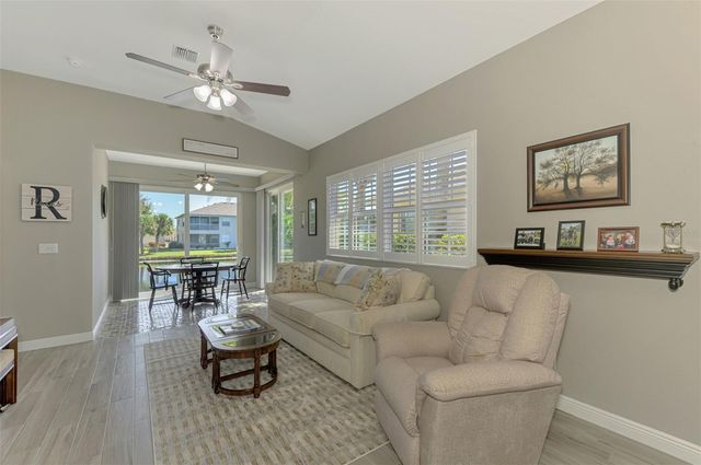 1716 FOUNTAIN VIEW CIRCLE, Venice, FL 34292