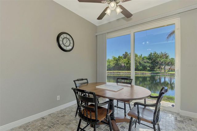 1716 FOUNTAIN VIEW CIRCLE, Venice, FL 34292