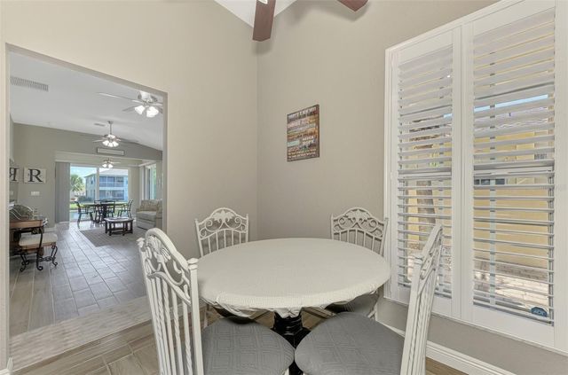 1716 FOUNTAIN VIEW CIRCLE, Venice, FL 34292