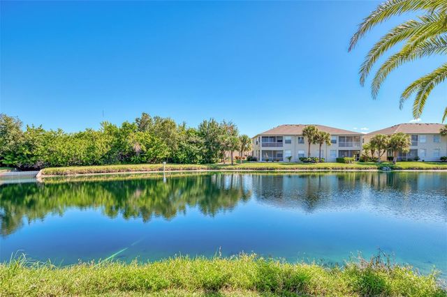 1716 FOUNTAIN VIEW CIRCLE, Venice, FL 34292