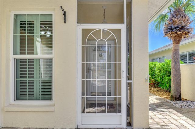 1716 FOUNTAIN VIEW CIRCLE, Venice, FL 34292