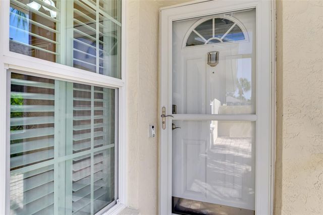 1716 FOUNTAIN VIEW CIRCLE, Venice, FL 34292