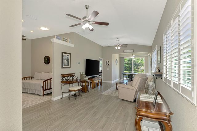 1716 FOUNTAIN VIEW CIRCLE, Venice, FL 34292