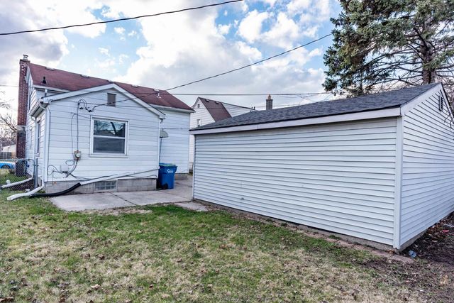 23742 Stewart Avenue, Warren, MI 48089