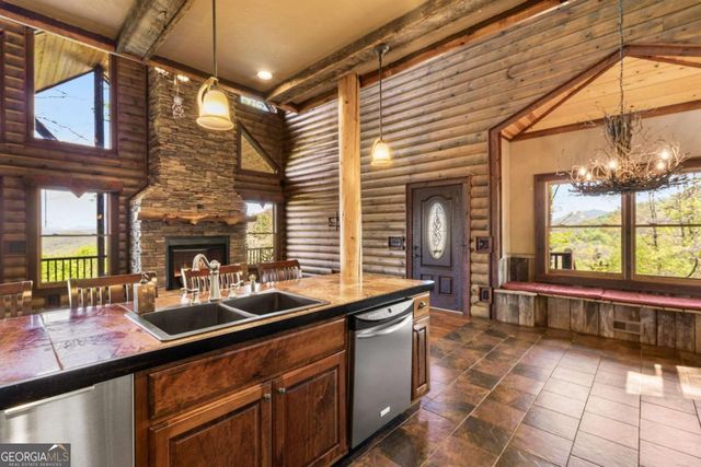 1689 Long Ridge Road, Hiawassee, GA 30546