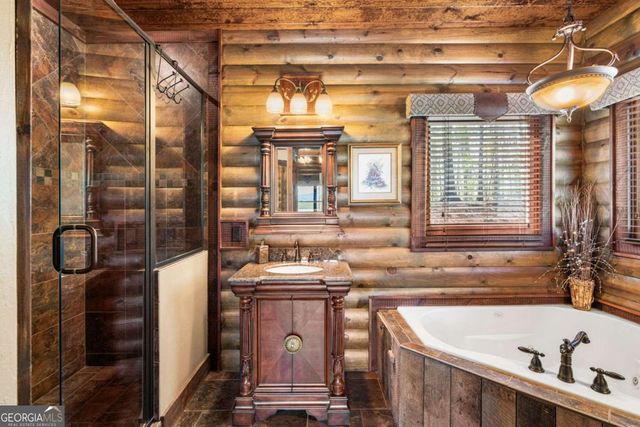 1689 Long Ridge Road, Hiawassee, GA 30546