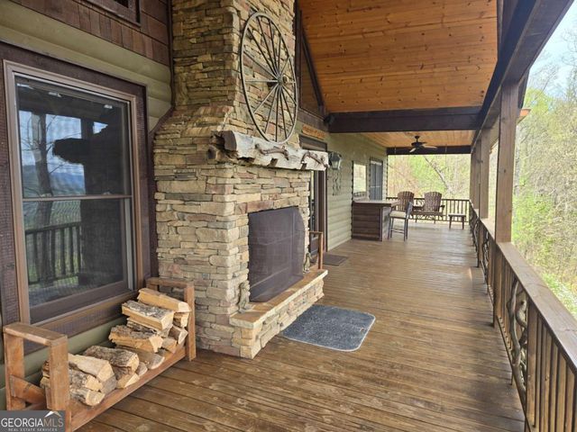 1689 Long Ridge Road, Hiawassee, GA 30546