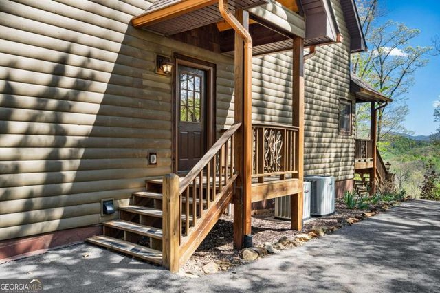 1689 Long Ridge Road, Hiawassee, GA 30546