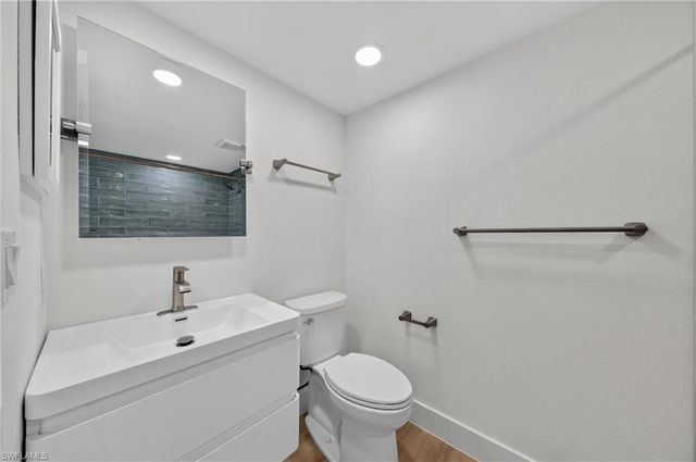 1730 Bald Eagle DR A, Naples, FL 34105