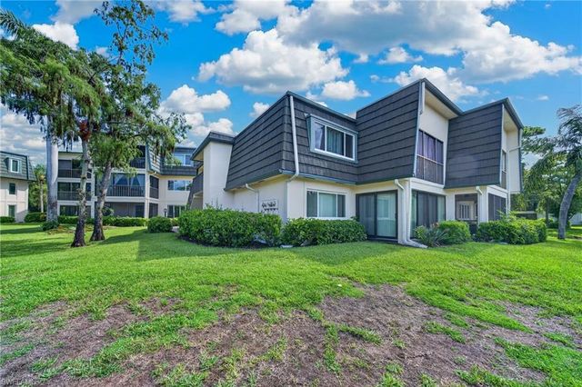 1730 Bald Eagle DR A, Naples, FL 34105