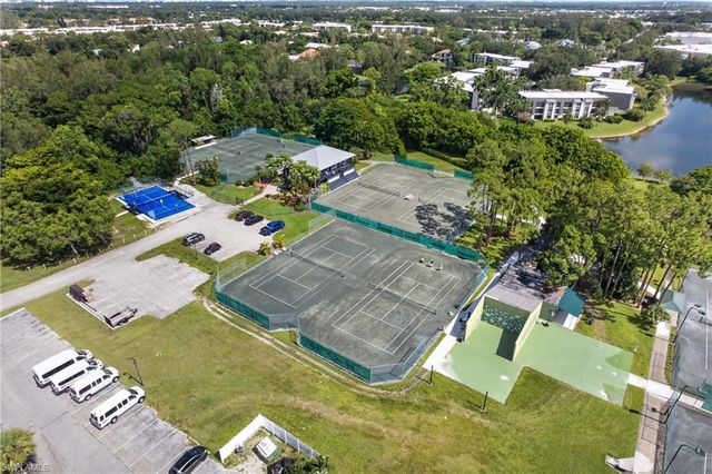 1730 Bald Eagle DR A, Naples, FL 34105